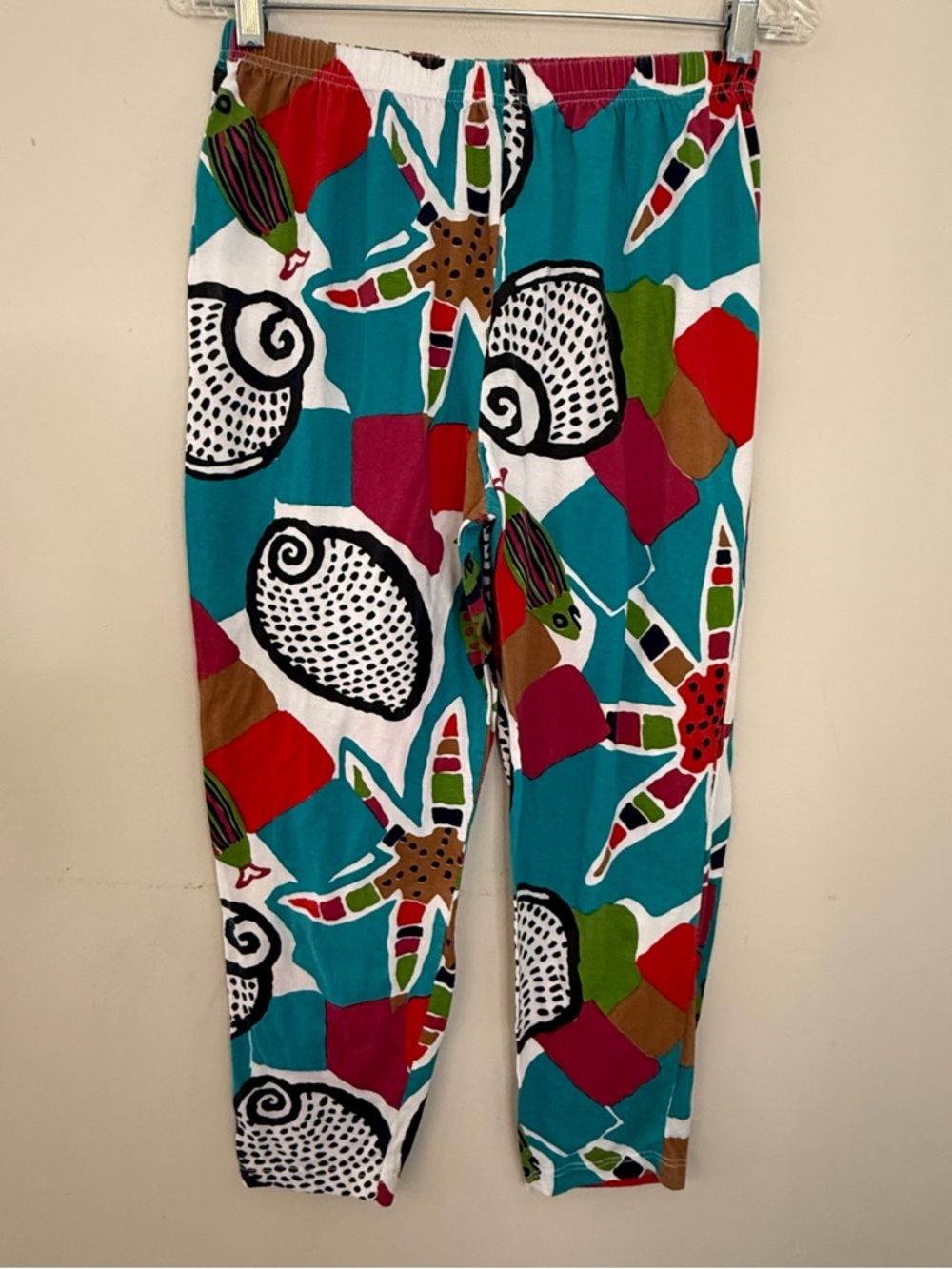 Passports Pier 1 Imports leggings coastal shell fish novelty print SZ SM
